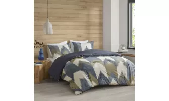 Navy 3 Piece Comforter Mini Set: Stylish and Cozy Bedding for $149.00