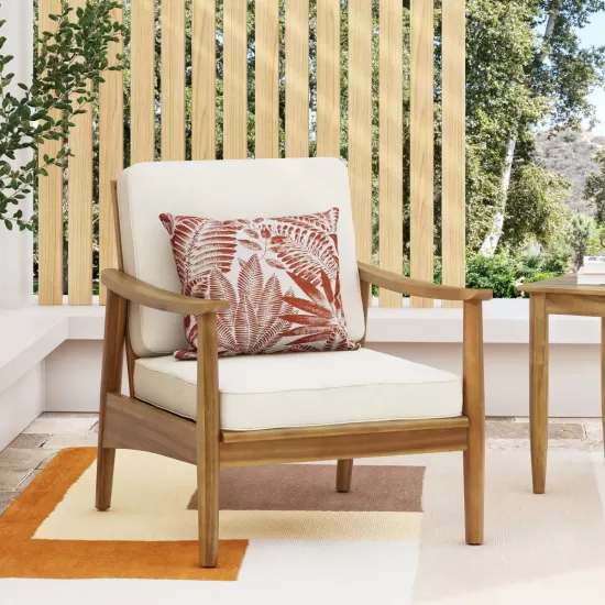 WILLOWBROOK CLUB CHAIR WILLOWBROOK CLUB CHAIR
