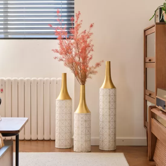 Floor Metal Vases Decorated White Metal vases Set of 3 gorgeous home decoration large glazed metal vases 24in/28.7in/33.5in height Floor Metal Vases Decorated White Metal vases Set of 3 gorgeous home decoration large glazed metal vases 24in/28.7in/33.5in height